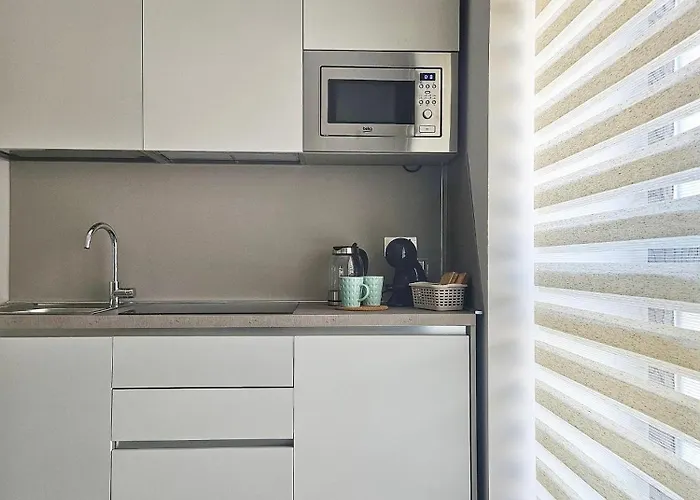 Residenza Giovine - Maison A Porter *