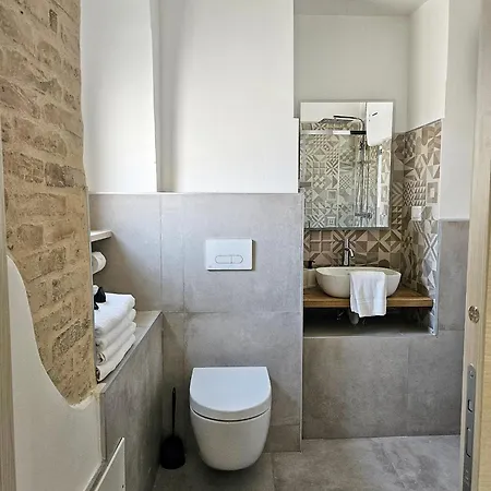 Residenza Giovine - Maison A Porter * ヴァスト
