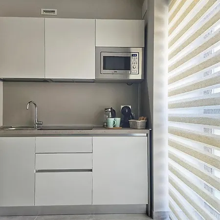 Residenza Giovine - Maison A Porter *