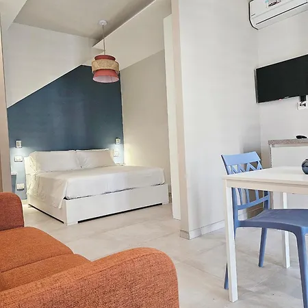 Residenza Giovine - Maison A Porter * ヴァスト