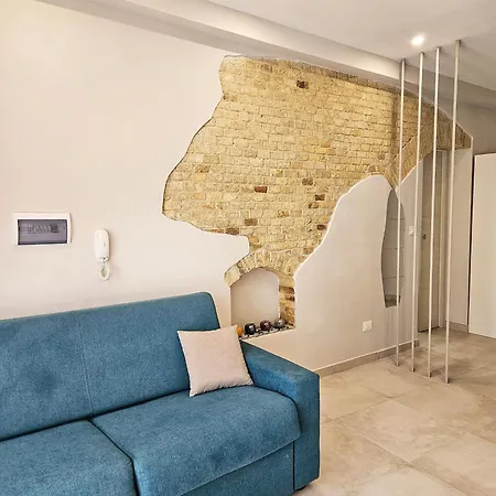 Residenza Giovine - Maison A Porter * ヴァスト